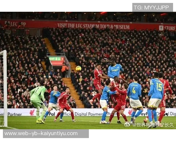 利物浦在英超展现控球优势面对中低位防守的战术解析