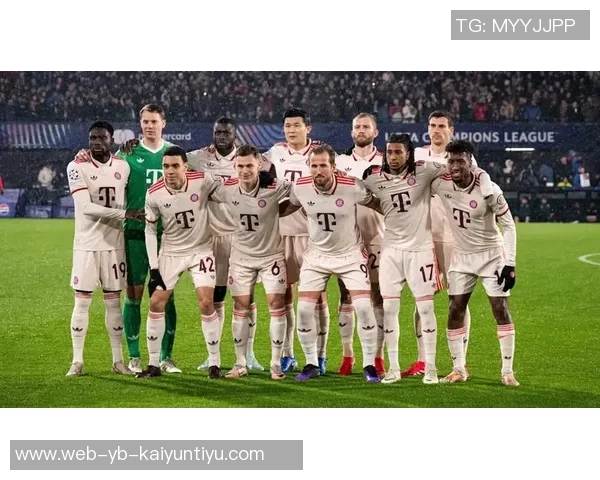 法尔克透露拜仁关注费耶诺德右后卫雷德或成博伊替代人选 法尔克透露拜仁关注费耶诺德右后卫雷德或成博伊替代人选