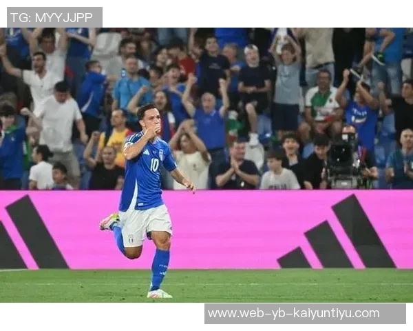 米体报道拉斯帕多里年薪要求380万欧罗马力争西超杯前达成交易